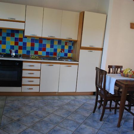 סאן תאודורו Residence Oasi E Oasi Blu מראה חיצוני תמונה