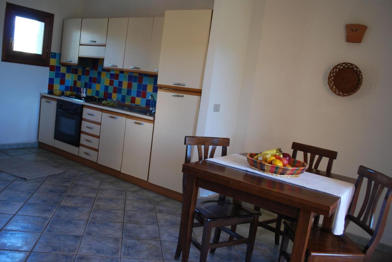 סאן תאודורו Residence Oasi E Oasi Blu מראה חיצוני תמונה