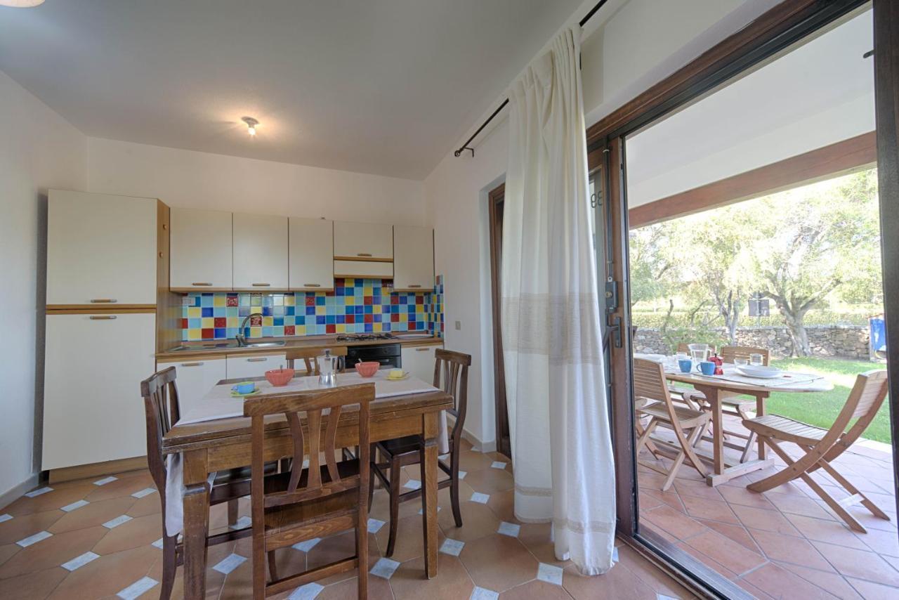 סאן תאודורו Residence Oasi E Oasi Blu מראה חיצוני תמונה