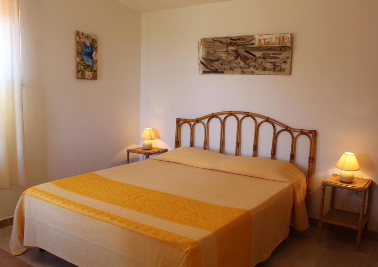 סאן תאודורו Residence Oasi E Oasi Blu מראה חיצוני תמונה