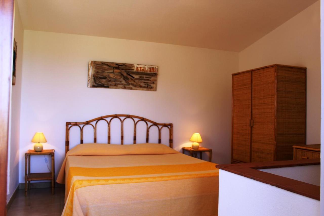 סאן תאודורו Residence Oasi E Oasi Blu מראה חיצוני תמונה